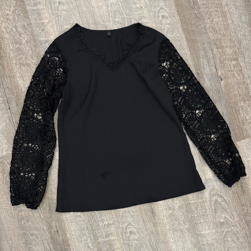 Black Lace Sleeve Goth Romantic Blouse Sz L